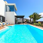 빌라 Hipoclub Villas,