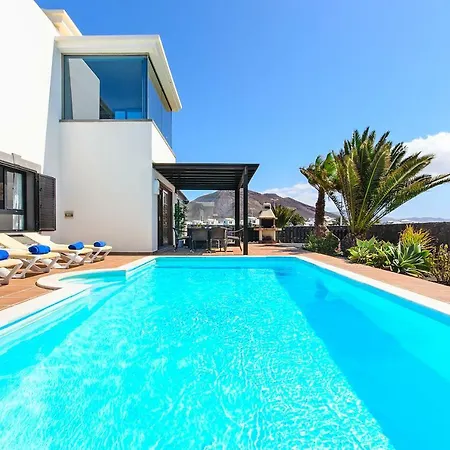 Vila Hipoclub Villas,